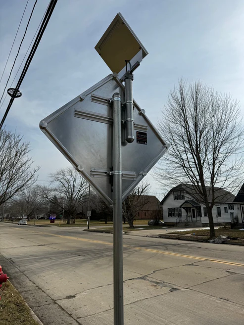 Flashing solar LED stop ahead warning sign (W3-1) MUTCD Compliant