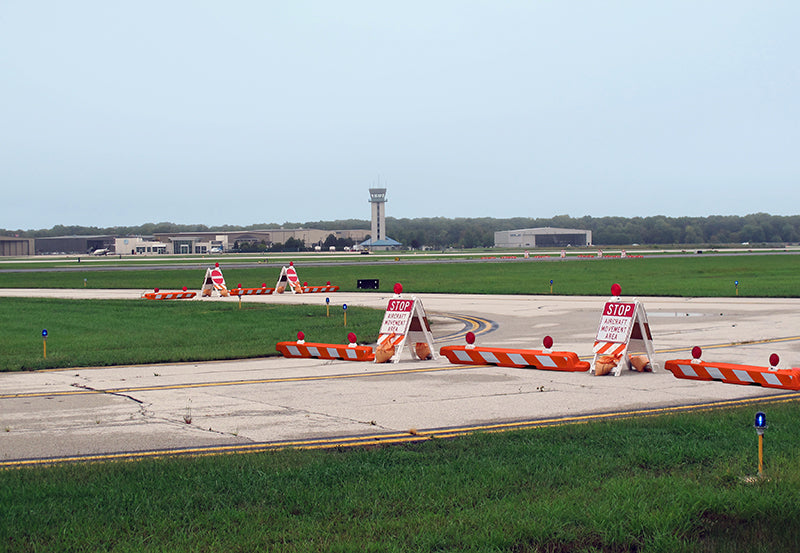 Lo-Pro Airport Barricade
